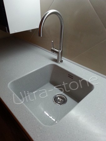 Интегрированная мойка из искусственного камня