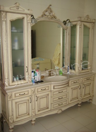 Комплект мебели для ванной комнаты. Столешница с интегрированной раковиной из искусственного камня TriStone (г.Кемерово) 