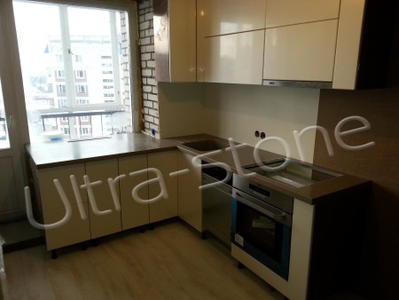 Кухонная столешница из акрилового камня